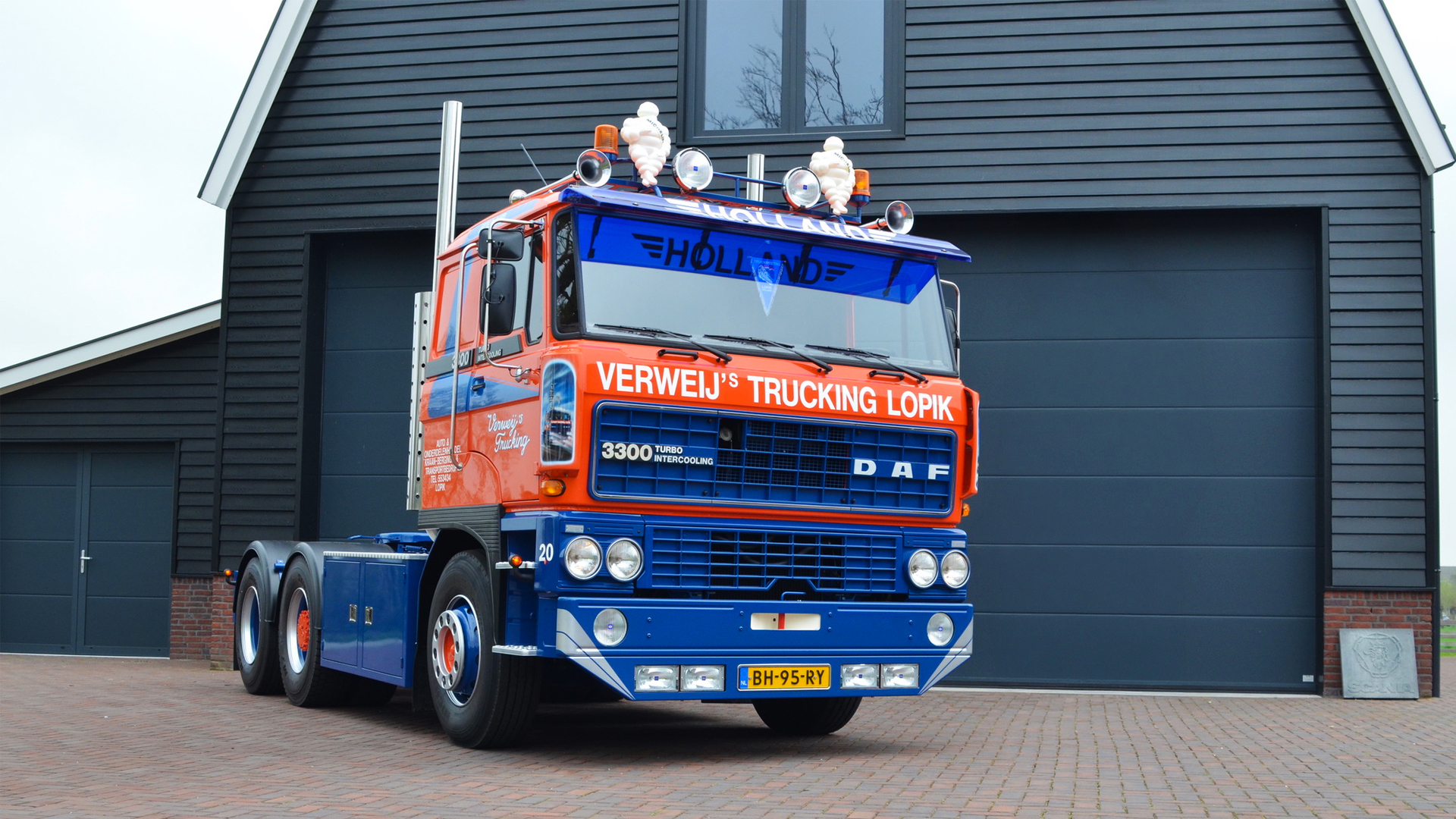 Retro Truck Tour photo 1
